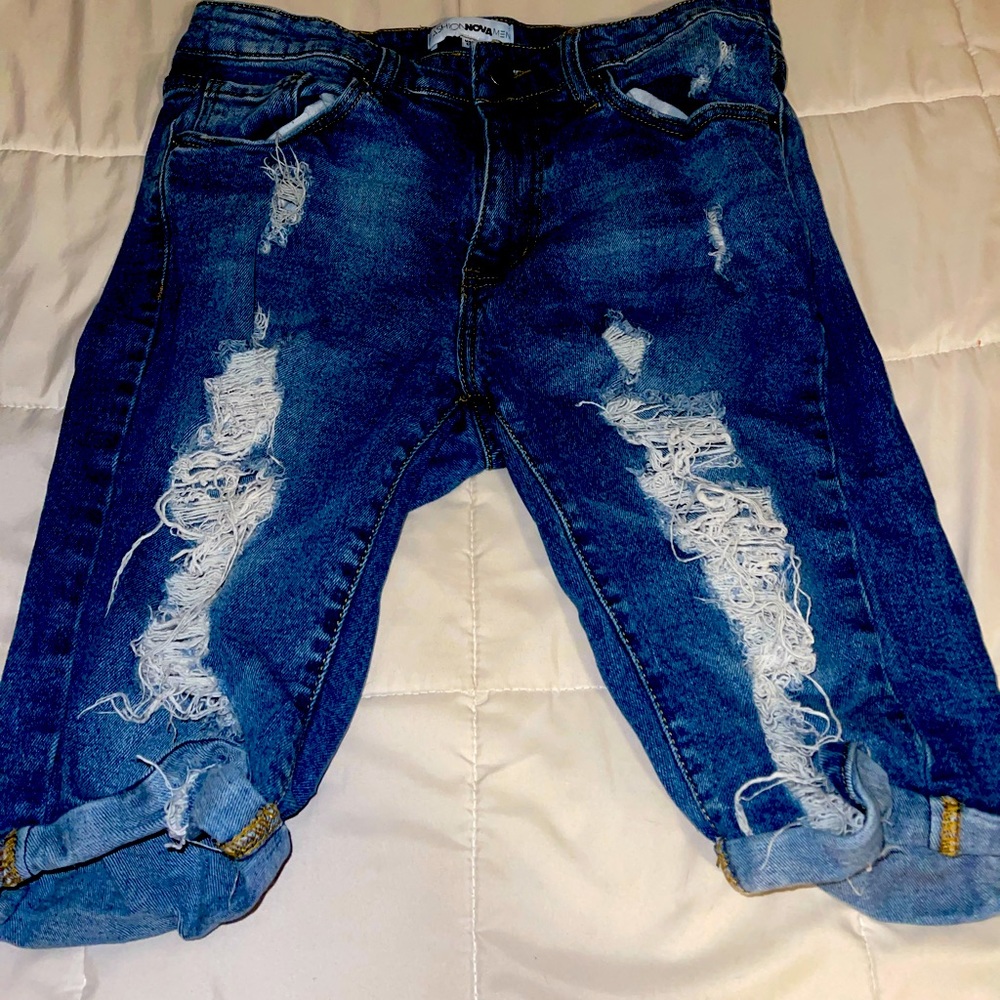 Fashionova Men’s shorts ripped
